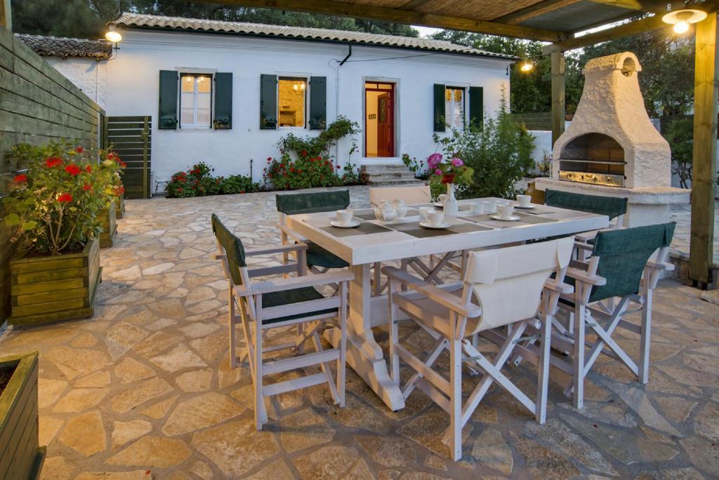 Villa Eleonas Ieromonachos Bagian luar foto