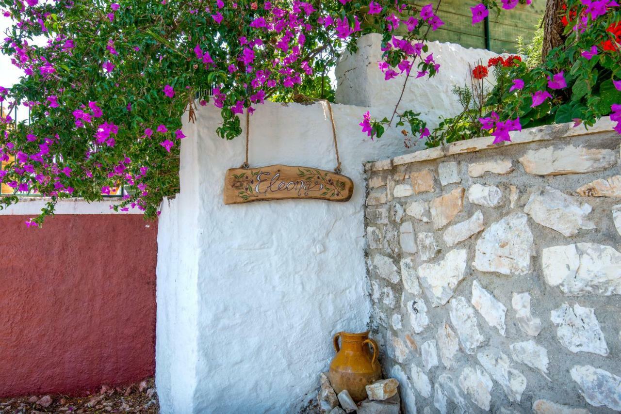 Villa Eleonas Ieromonachos Bagian luar foto