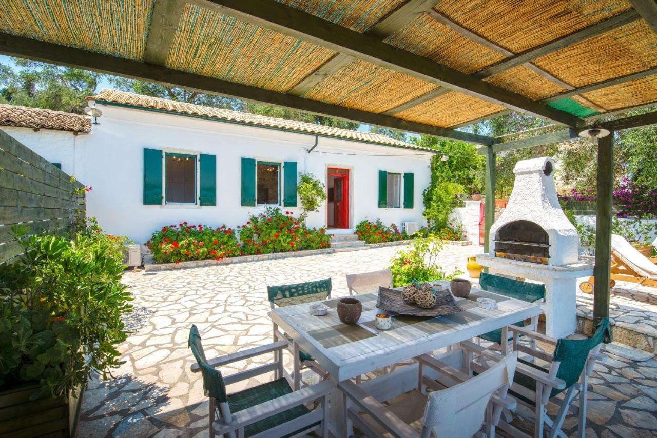 Villa Eleonas Ieromonachos Bagian luar foto